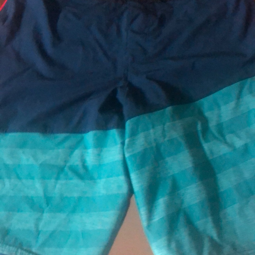 Men’s board shorts, very nice.